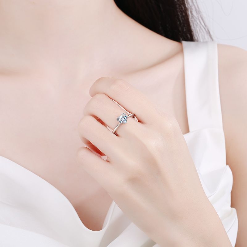 Heart-shaped S925 sterling silver moissanite ring #MR00026